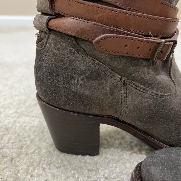 Frye Women Jane Strappy Short Ankle Boot Suede Leather  Pull On Size 5.5 B Gray, - Picture 7 of 16